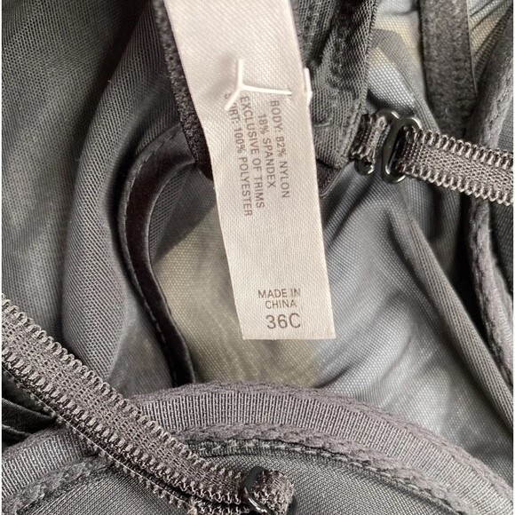 Victoria's Secret Black Mesh Underwire babydoll 36C Rose Embroidered VTG New - Picture 6 of 12